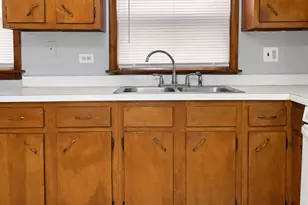 1636 N 33rd Ave, Melrose Park, IL 60160 - Photo 5