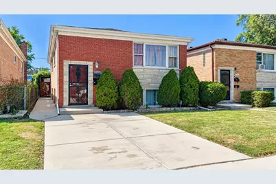 1636 N 33rd Avenue, Melrose Park, IL 60160 - Photo 1