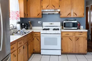 1636 N 33rd Ave, Melrose Park, IL 60160 - Photo 11