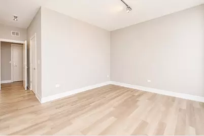 1554 N Talman Avenue #603, Chicago, IL 60622 - Photo 9