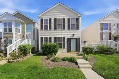 752 Four Seasons Boulevard #752, Aurora, IL 60504 - Photo 1