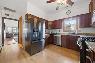 3616 Wisconsin Ave, Berwyn, IL 60402 - Photo 5