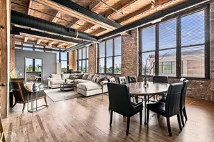 1872 N Clybourn Ave, Chicago, IL 60614 - Photo 3