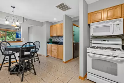 1011 Ashley Court S #2D, Lockport, IL 60441 - Photo 9