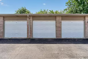 1011 Ashley Ct S, Lockport, IL 60441 - Photo 23
