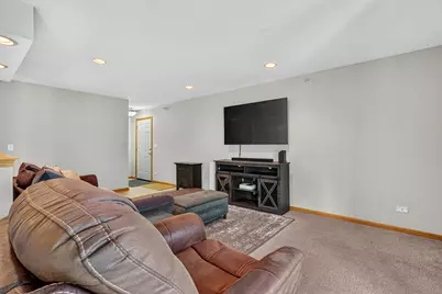 1011 Ashley Court S #2D, Lockport, IL 60441 - Photo 5
