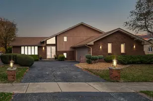 2210 207th Pl, Lynwood, IL 60411 - Photo 1