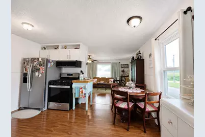 8364 Stuyvesant Street, Benton, IL 62812 - Photo 23