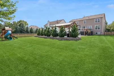 711 Jorstad Drive, North Aurora, IL 60542 - Photo 33