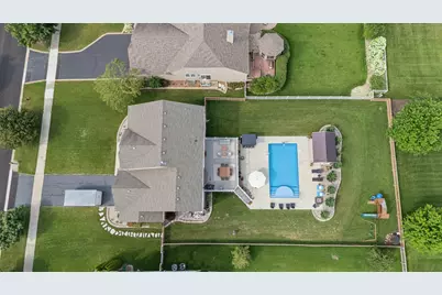 711 Jorstad Drive, North Aurora, IL 60542 - Photo 31
