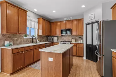 711 Jorstad Drive, North Aurora, IL 60542 - Photo 11