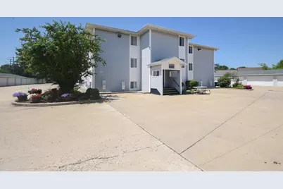 3170 W Monroe Street #112, Waukegan, IL 60085 - Photo 15
