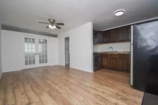 3170 W Monroe St, Waukegan, IL 60085 - Photo 5