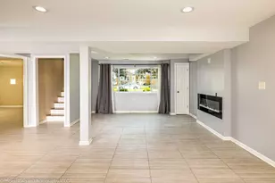 10007 S Kolin Ave, Oak Lawn, IL 60453 - Photo 5