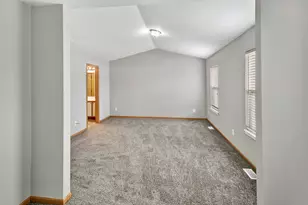 678 Zachary Dr, Romeoville, IL 60446 - Photo 7