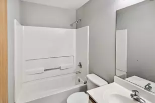 678 Zachary Dr, Romeoville, IL 60446 - Photo 17