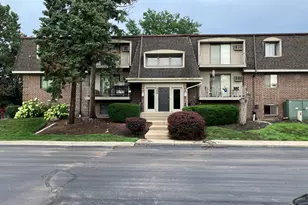 104 E Bailey Rd, Naperville, IL 60565 - Photo 1