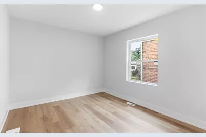 8820 S Ridgeland Avenue, Chicago, IL 60617 - Photo 13