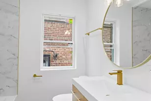 8820 S Ridgeland Ave, Chicago, IL 60617 - Photo 11