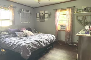 263 N Oak St, Herscher, IL 60941 - Photo 5
