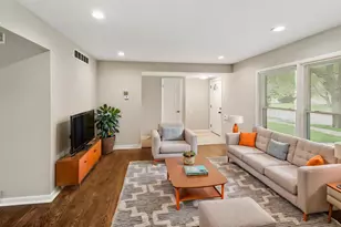 16927 Langley Ave, South Holland, IL 60473 - Photo 5