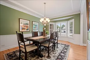 2412 Shaker Ct, Naperville, IL 60564 - Photo 7