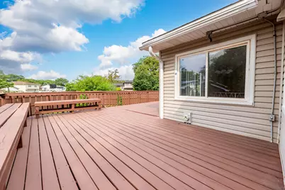 409 Hillcrest Lane, Lombard, IL 60148 - Photo 27
