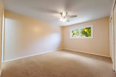 409 Hillcrest Lane, Lombard, IL 60148 - Photo 13