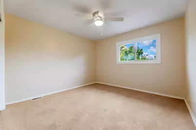 409 Hillcrest Lane, Lombard, IL 60148 - Photo 15