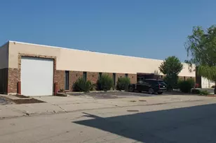 6445 N Hamlin Ave, Lincolnwood, IL 60712 - Photo 1