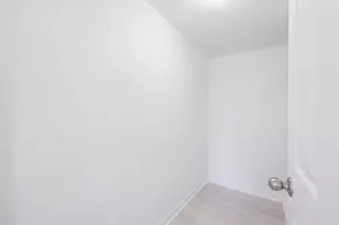 1400 N Yarmouth Pl, Mount Prospect, IL 60056 - Photo 23