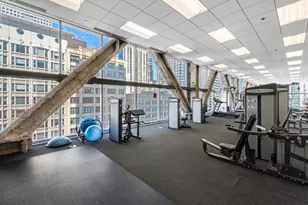 8 E Randolph St, Chicago, IL 60601 - Photo 31