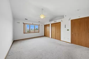 8000 W 84th Pl, Justice, IL 60458 - Photo 17