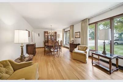 2141 Country Knoll Court, Elgin, IL 60123 - Photo 3