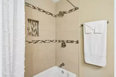 7 Derbyshire Court, Bolingbrook, IL 60440 - Photo 35