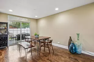 7 Derbyshire Ct, Bolingbrook, IL 60440 - Photo 11