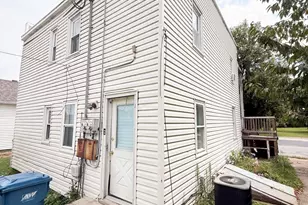 1179 S Schuyler Ave, Kankakee, IL 60901 - Photo 3