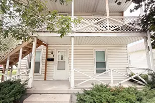 1179 S Schuyler Ave, Kankakee, IL 60901 - Photo 1