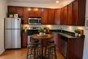 2923 N Clybourn Ave, Chicago, IL 60618 - Photo 3