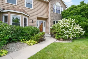 1848 Ravine Dr, Gurnee, IL 60031 - Photo 3