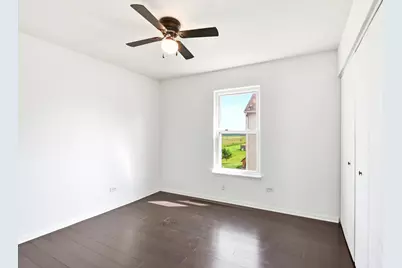 16459 Kingsbrook Drive, Crest Hill, IL 60403 - Photo 19