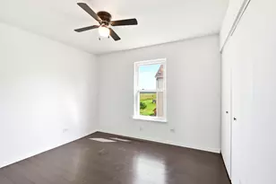 16459 Kingsbrook Dr, Crest Hill, IL 60403 - Photo 19