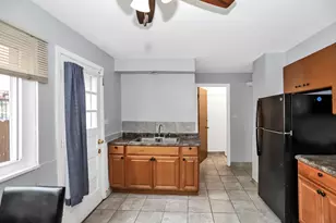 4843 Elm St, Skokie, IL 60076 - Photo 9