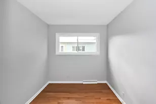 4843 Elm St, Skokie, IL 60076 - Photo 15
