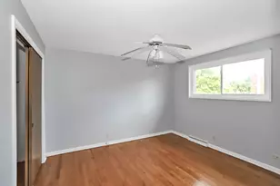 4843 Elm St, Skokie, IL 60076 - Photo 13