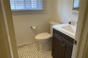 34 Washington Rd, Lake Forest, IL 60045 - Photo 9