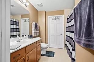 235 N Smith St, Palatine, IL 60067 - Photo 11