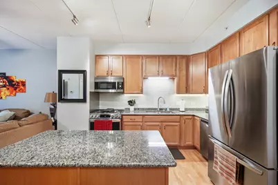 235 N Smith Street #301, Palatine, IL 60067 - Photo 5