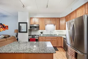 235 N Smith St, Palatine, IL 60067 - Photo 5