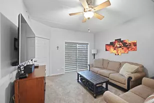 235 N Smith St, Palatine, IL 60067 - Photo 7